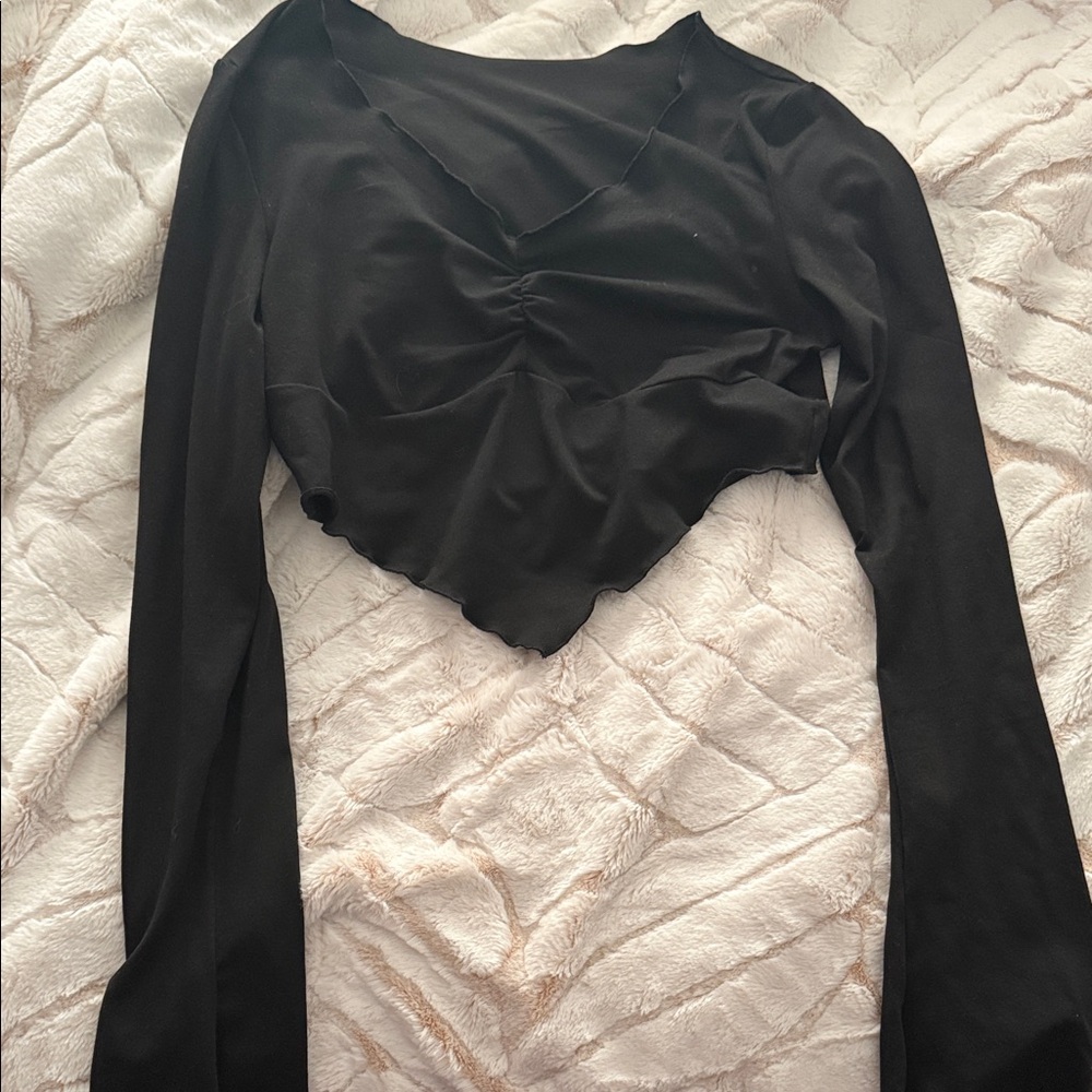 Women black ruffle long sleeve
